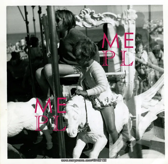 : Fairground Carousel, Hythe, Hampshire : Fairground Carousel, Hythe, Hampshire