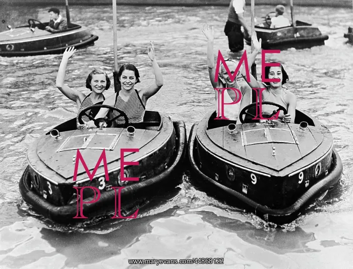  : FAIRS / ELECTRIC BOATS