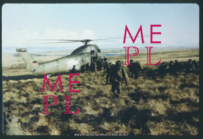 : FALKLAND AIR LIFT : FALKLAND AIR LIFT