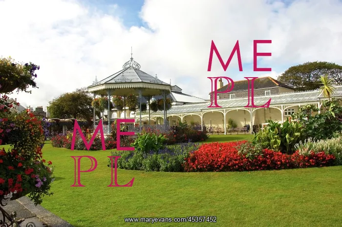 : Falmouth, Cornwall. Gyllyngdune Gardens to south of Princess Pavilion showing : Falmouth, Cornwall. Gyllyngdune Gardens to south of Princess Pavilion showing