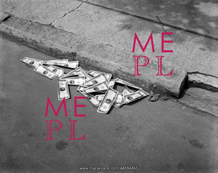  : False Theatrical Money In Street