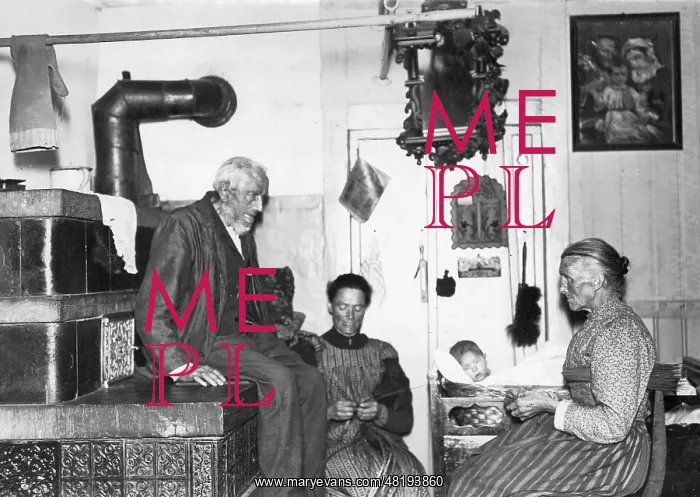 : Family, 1931 : Family, 1931