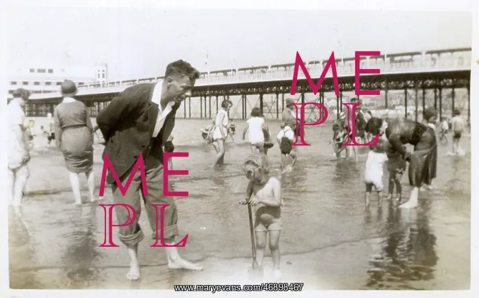 : Family on the beach at Weston-super-Mare : Family on the beach at Weston-super-Mare