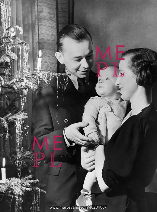 : Family at Christmas, 1937 : Family at Christmas, 1937