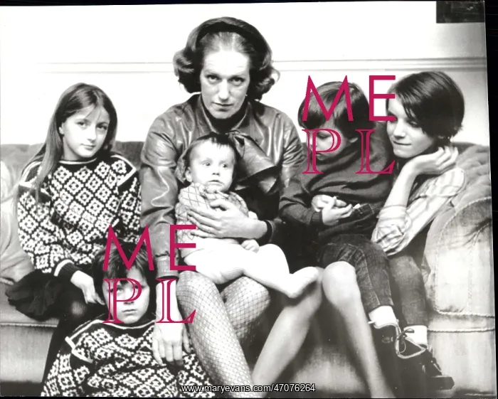 : Famous People's Families : Famous People's Families