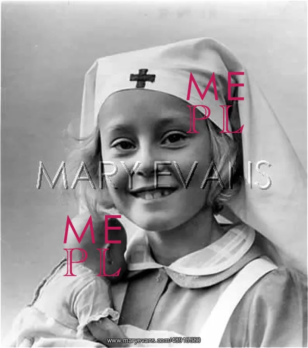 : FANCY DRESS / NURSE : FANCY DRESS / NURSE