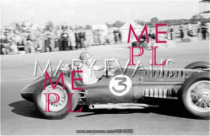 : Fangio in BRM V16, Silverstone, England : Fangio in BRM V16, Silverstone, England