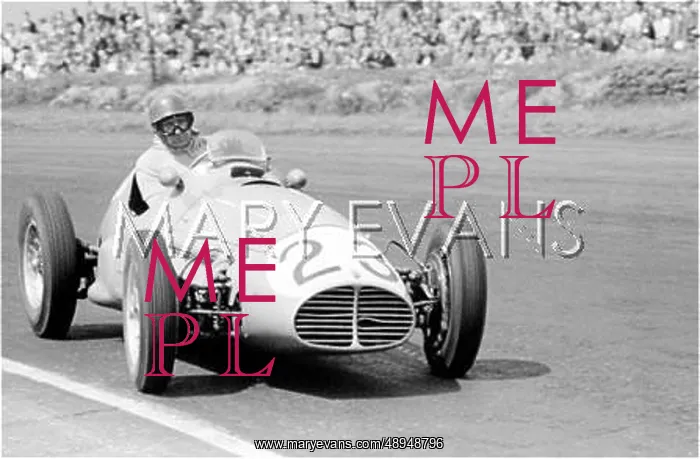 : Fangio in Maserati, Silverstone, England : Fangio in Maserati, Silverstone, England