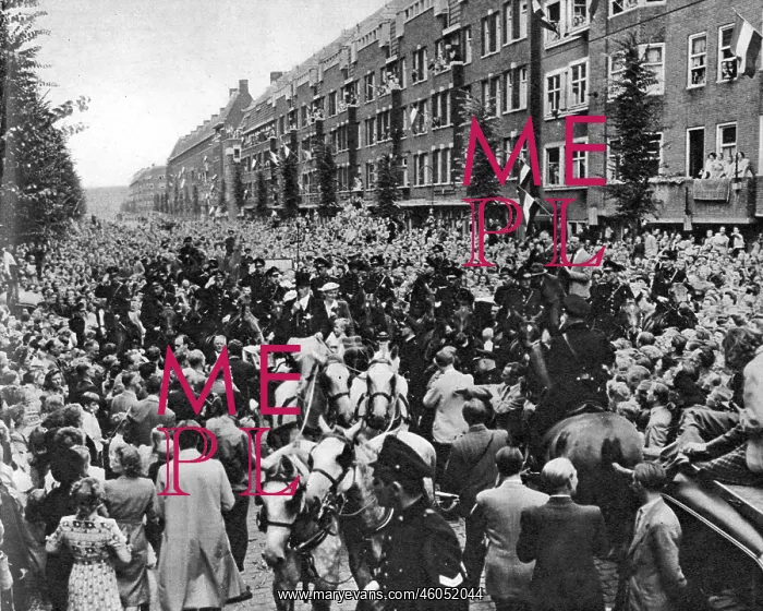 : Fanny Blankers-Koen's reception in Amsterdam : Fanny Blankers-Koen's reception in Amsterdam