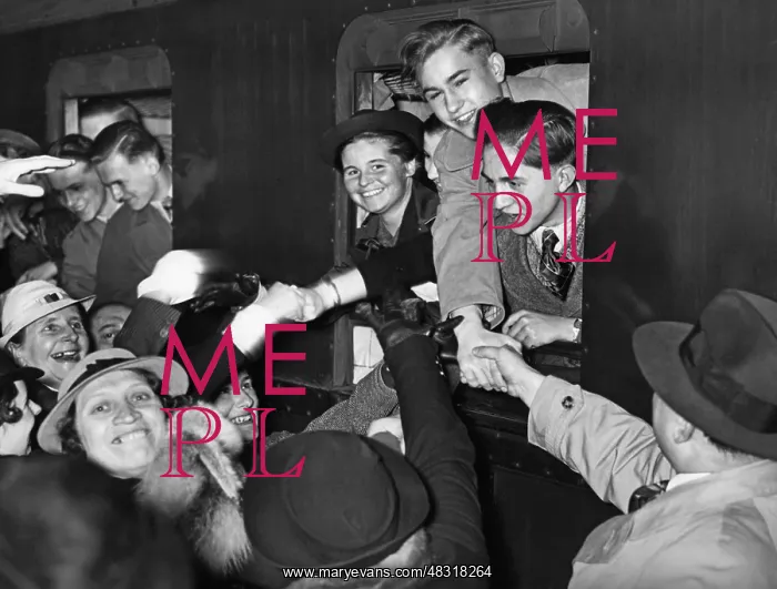 : Farewell of the German exchange students in Berlin, 1937 : Farewell of the German exchange students in Berlin, 1937