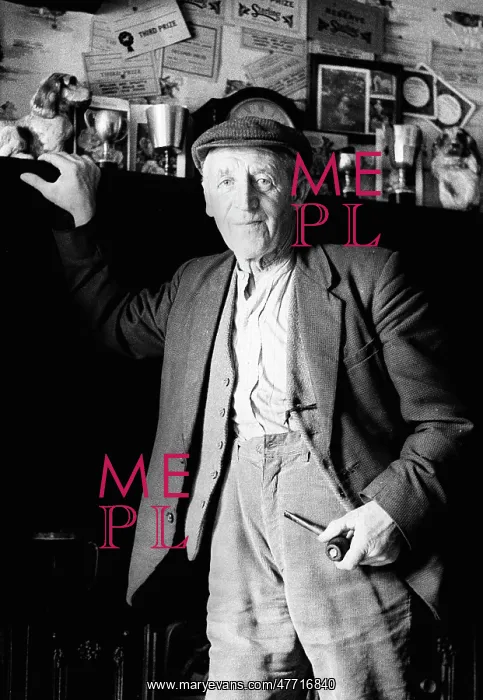 : Farm worker in pub. Herefordshire : Farm worker in pub. Herefordshire