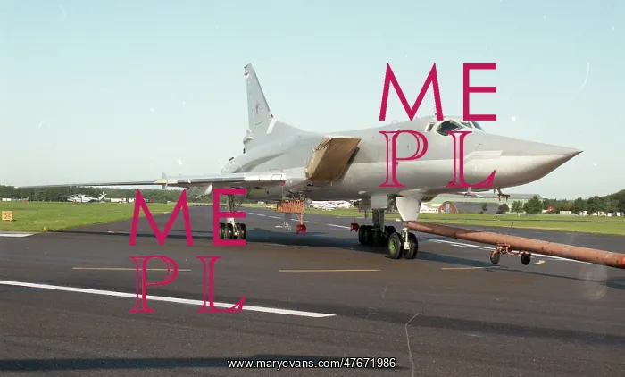  : Farnborough 92 - Tu-22M-3 (unmarked)