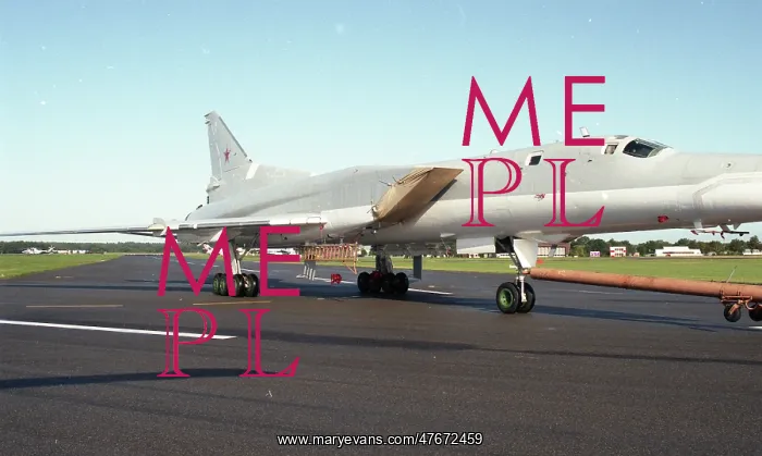  : Farnborough 92 - Tu-22M-3 (unmarked)