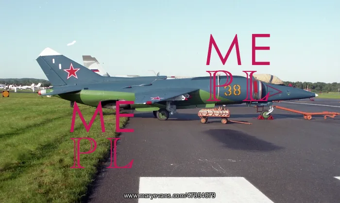 : Farnborough 92 - Yak-38M - Yellow 38 : Farnborough 92 - Yak-38M - Yellow 38