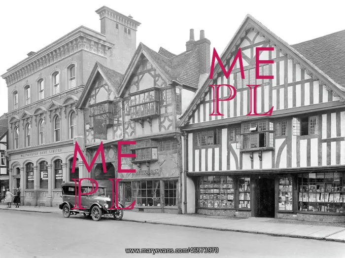  : Farnham, Old Houses, The Borough 1924