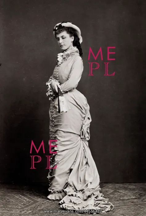 : Fashion. Feminine portrait : Fashion. Feminine portrait