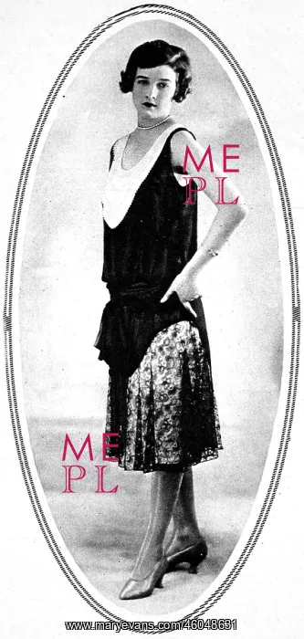 : Fashion for dances 1927 : Fashion for dances 1927