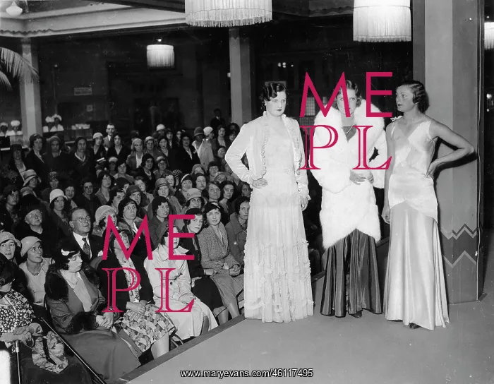 : Fashion show during the first to 7 : Fashion show during the first to 7