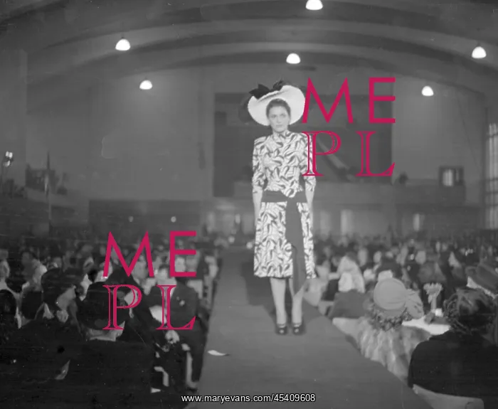 : Fashion show - model - cat walk : Fashion show - model - cat walk