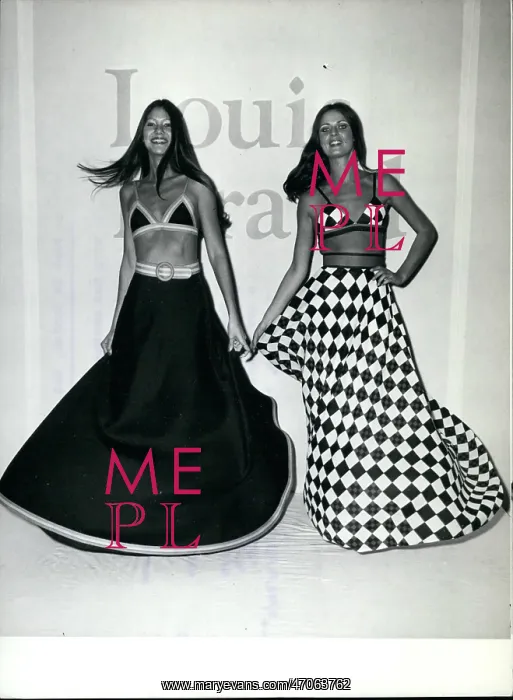 : Fashions by Louis Feraud on display in Munich, Germany : Fashions by Louis Feraud on display in Munich, Germany