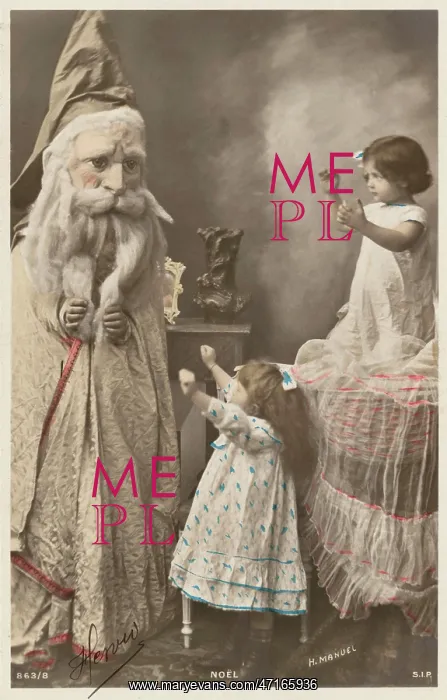 : Father Christmas delivering Xmas presents : Father Christmas delivering Xmas presents