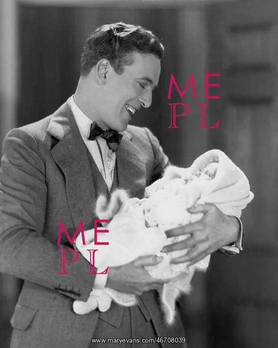 : Father with newborn baby : Father with newborn baby