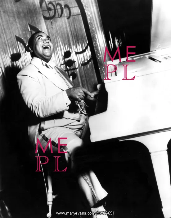 : Fats Waller, (real name Thomas), photo dated: ? : Fats Waller, (real name Thomas), photo dated: ?