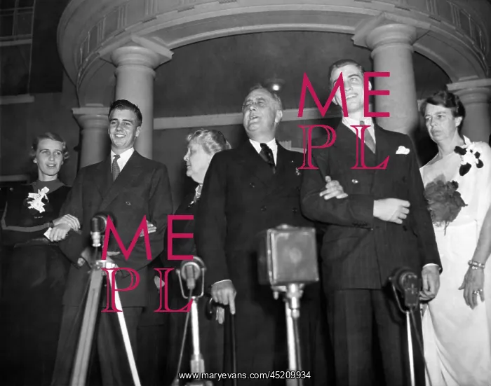 : FDR Presidency. From left: Anna Roosevelt ? : FDR Presidency. From left: Anna Roosevelt ?