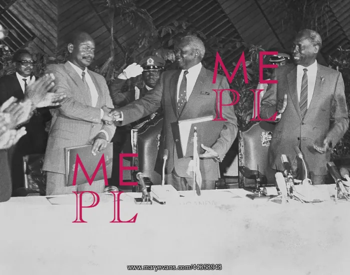 : February 1986 - Sign! Or Go Back And Fight - Peace : February 1986 - Sign! Or Go Back And Fight - Peace