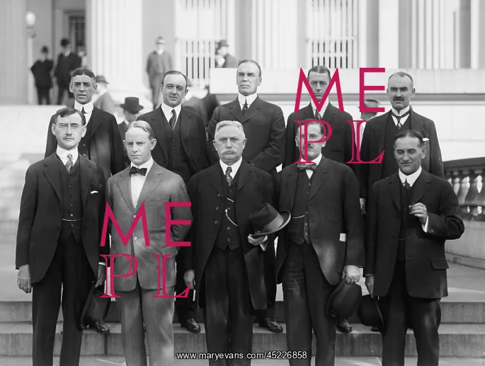 : The Federal Reserve Board of Governors in ? : The Federal Reserve Board of Governors in ?