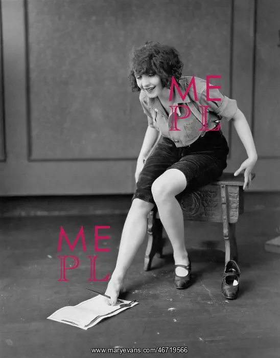 : FEET FIRST : FEET FIRST