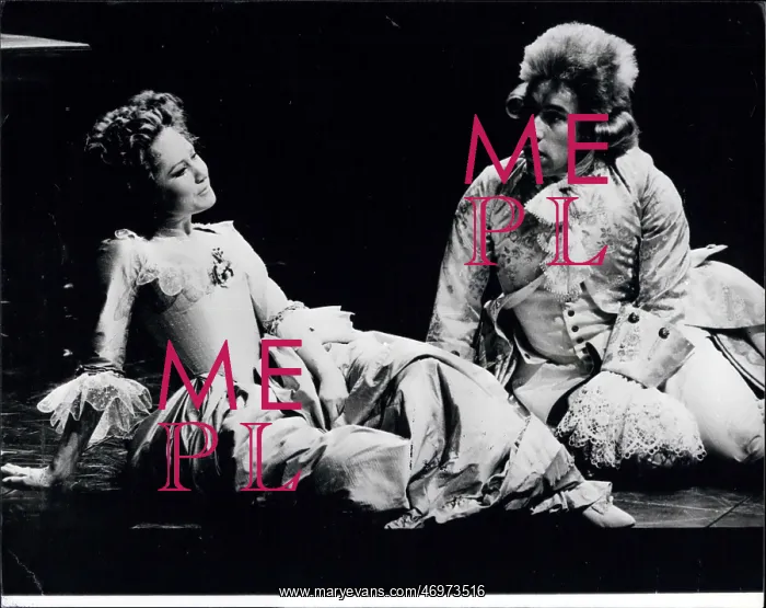 : Felicity Kendal and Simon Callow in Amadeus, London : Felicity Kendal and Simon Callow in Amadeus, London