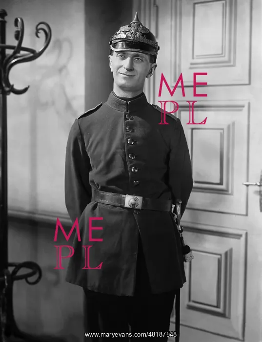 : Felix Bressart in Terror of the Garrison, 1931 : Felix Bressart in Terror of the Garrison, 1931
