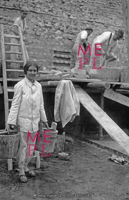 : Female bricklayer apprentice, 1926 : Female bricklayer apprentice, 1926