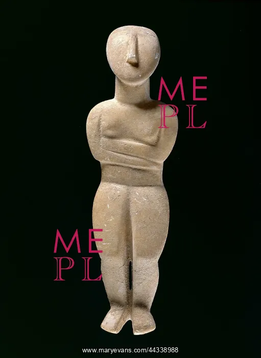  : Female figurine with folded arms