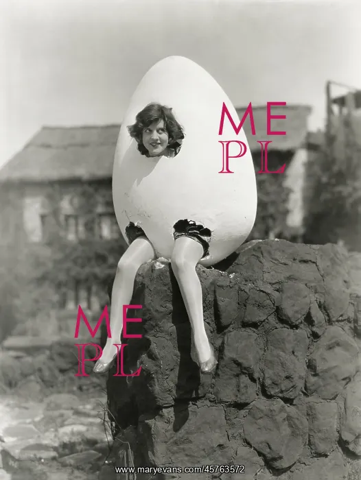  : Female humpty dumpty