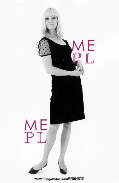 : FEMALE MODEL : FEMALE MODEL