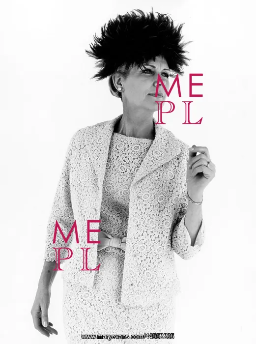  : FEMALE MODEL