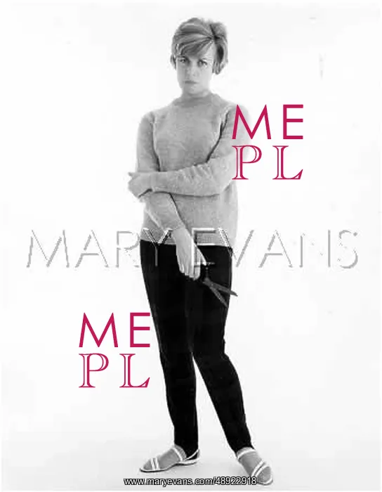 : FEMALE MODEL : FEMALE MODEL
