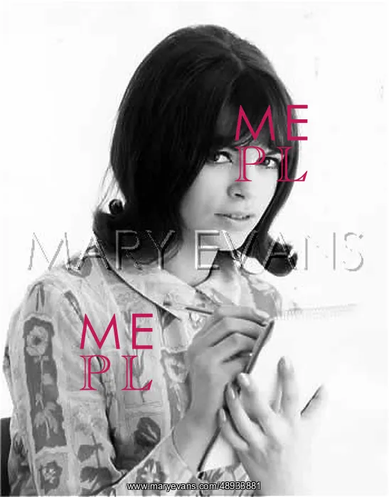 : FEMALE MODEL : FEMALE MODEL