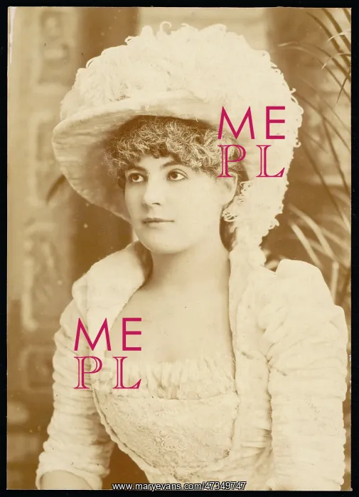  : FEMALE TYPE IN HAT C1890