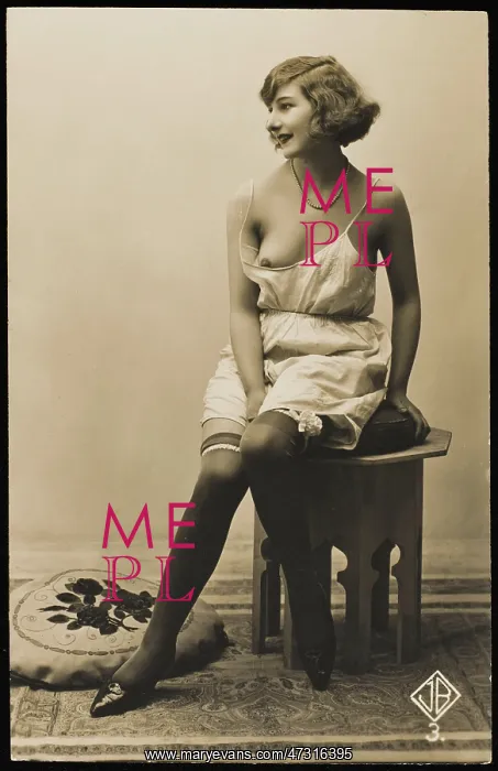  : FEMALE TYPE / SLIP 1920