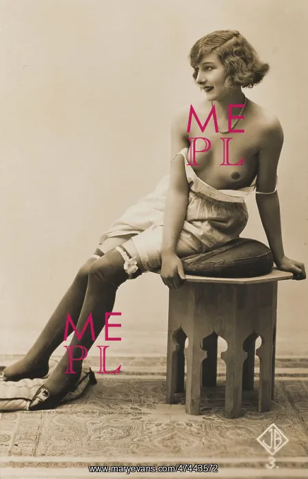  : FEMALE TYPE / SLIP 1920