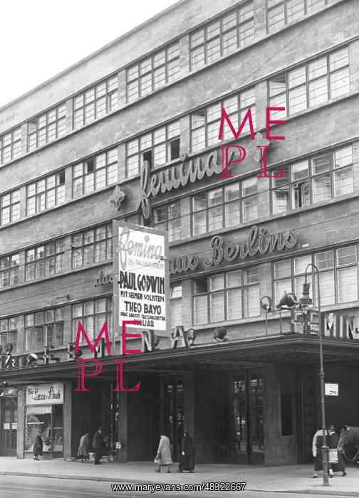 : The Femina-Palast in Berlin, 1932 : The Femina-Palast in Berlin, 1932