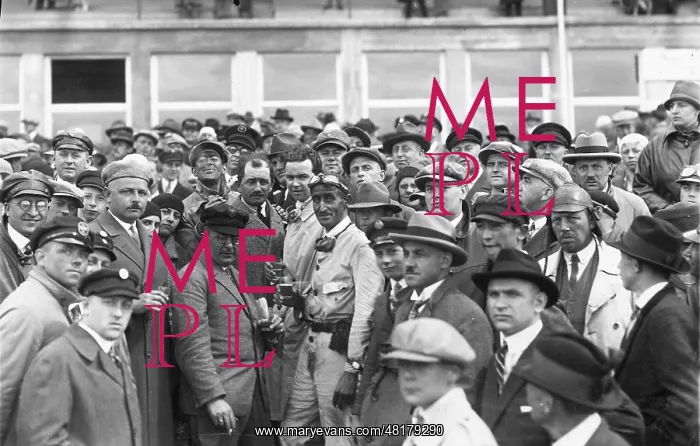 : Ferdinand Porsche with Rudolf Caracciola, 1927 : Ferdinand Porsche with Rudolf Caracciola, 1927