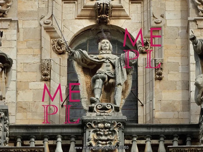 : Ferdinand statue, Catedral de la Asuncion, Jaen : Ferdinand statue, Catedral de la Asuncion, Jaen