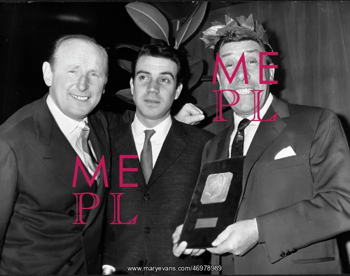 : Fernandel and Bourvil win comedy film prize : Fernandel and Bourvil win comedy film prize