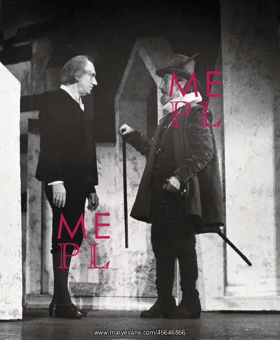 : Fernando Fernan Gomez (left) in a performance of The Mayor o : Fernando Fernan Gomez (left) in a performance of The Mayor o