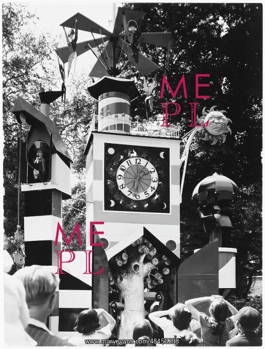 : FESTIVAL CLOCK 1951 : FESTIVAL CLOCK 1951