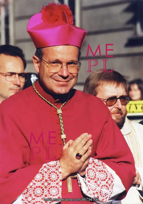 : Festive mass to hand over the office of the Archbishop : Festive mass to hand over the office of the Archbishop